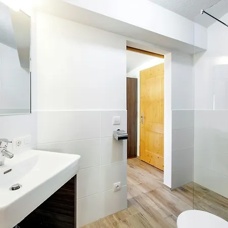 Luxurious With Sauna In Near Ski Lift *